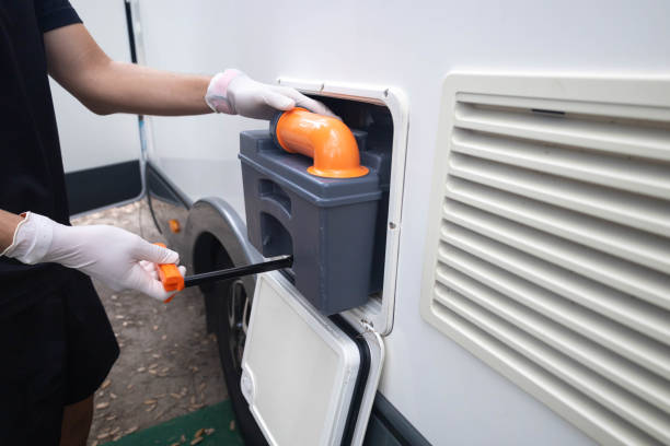 Best Portable restroom trailer rental  in Hodgkins, IL